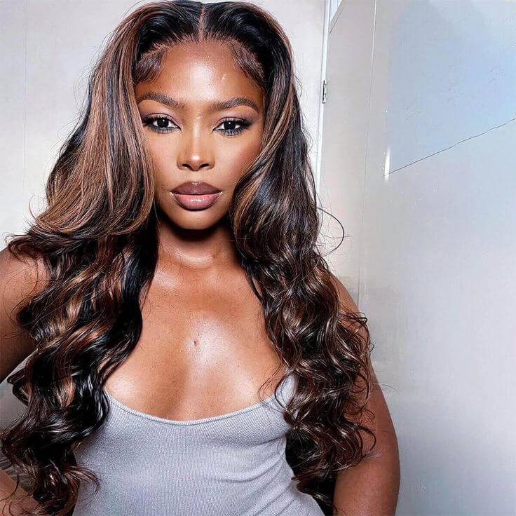 p1b/30 glueless lace wigs body wave style for a chic look