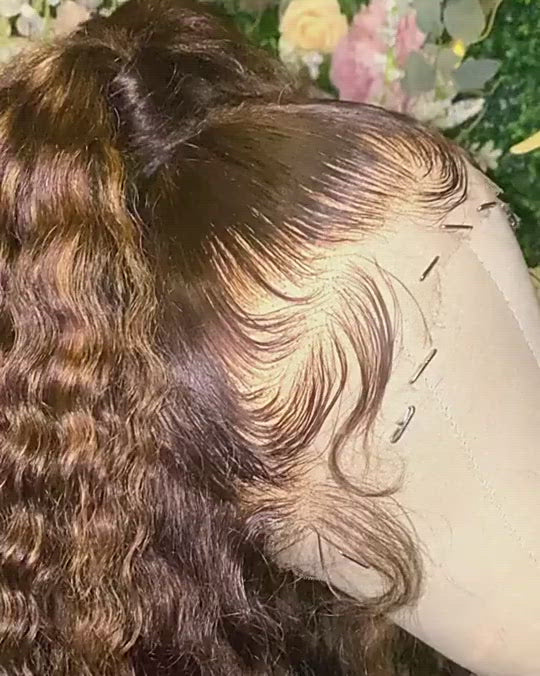 full and bouncy human hair lace wigs with pre-plucked hairline